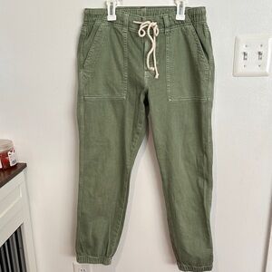 American Eagle Outfitters Olive Joggers